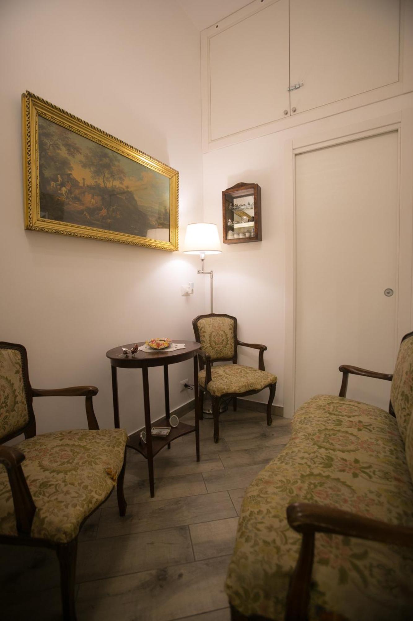 La Regina Di Spaccanapoli Vakantiehuis Napels