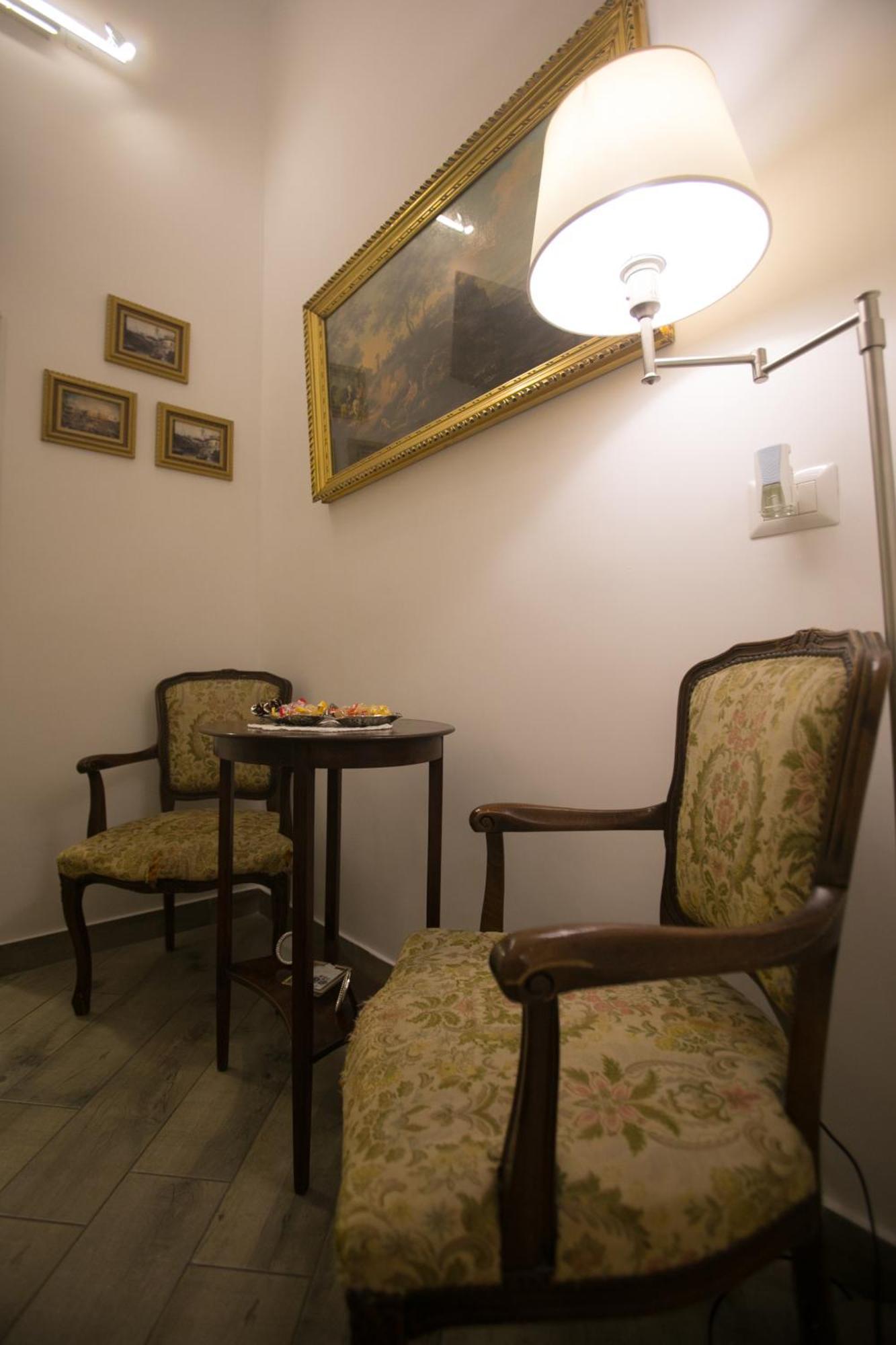 La Regina Di Spaccanapoli Vakantiehuis Napels